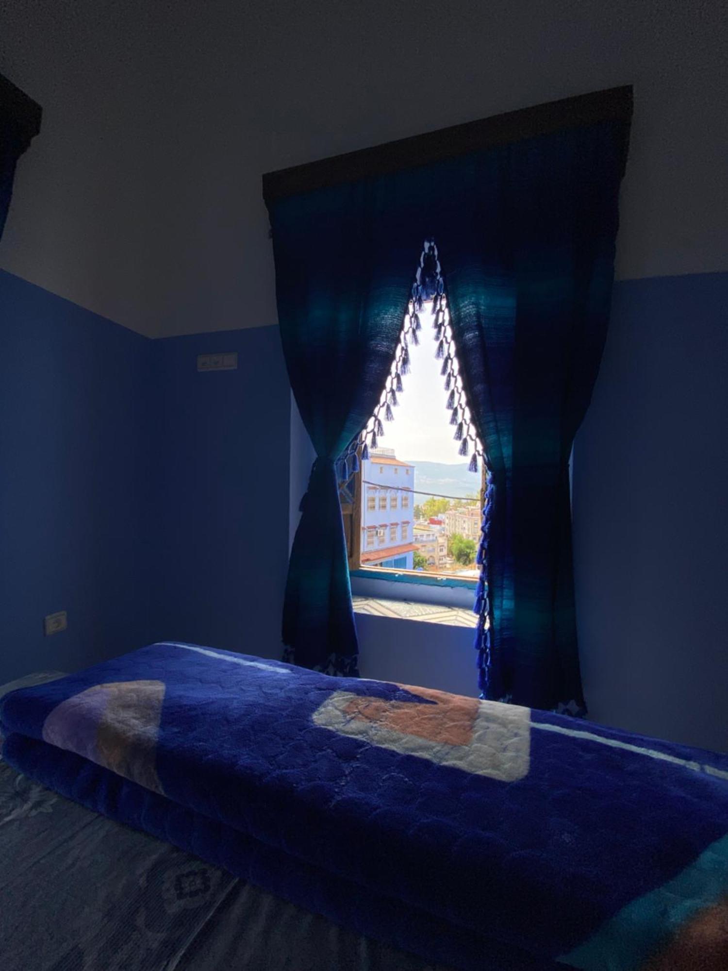 Hotel Ahrazem 舍夫沙万 外观 照片