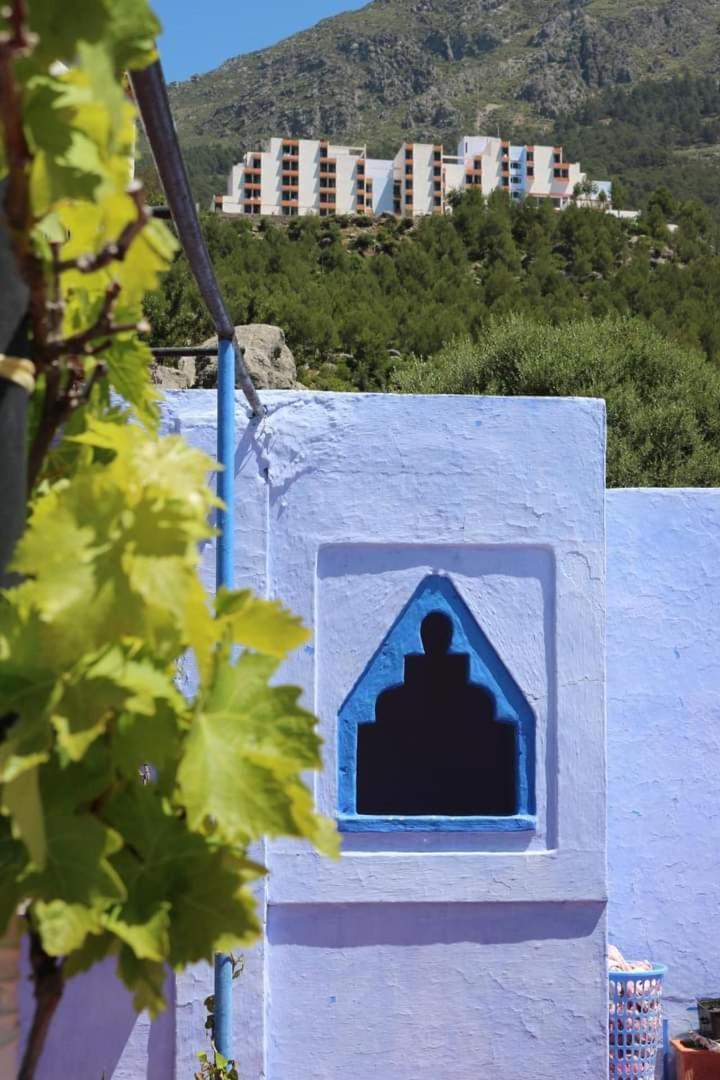 Hotel Ahrazem 舍夫沙万 外观 照片